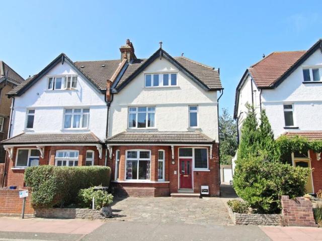 Room for rent in Elmers End, Isle Of Man