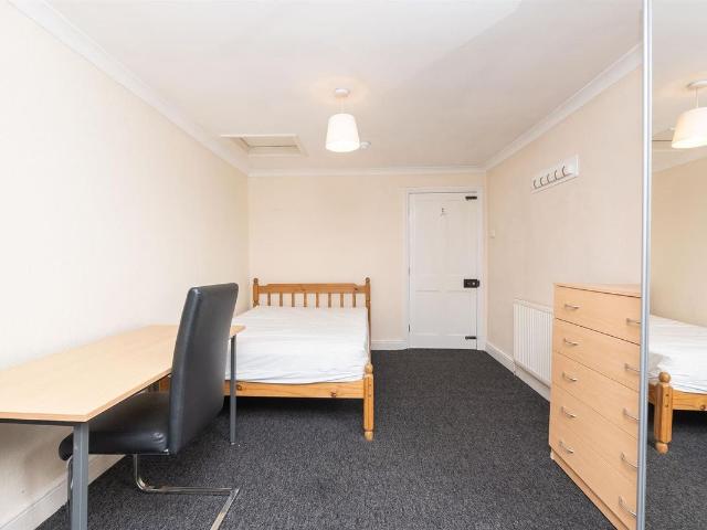 Apartment for rent in The Triangle, Bristol