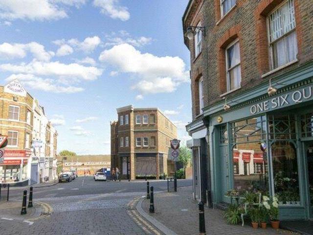 House for rent in Buckhurst Hill