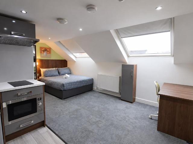 Studio for rent in Spon End, Coventry