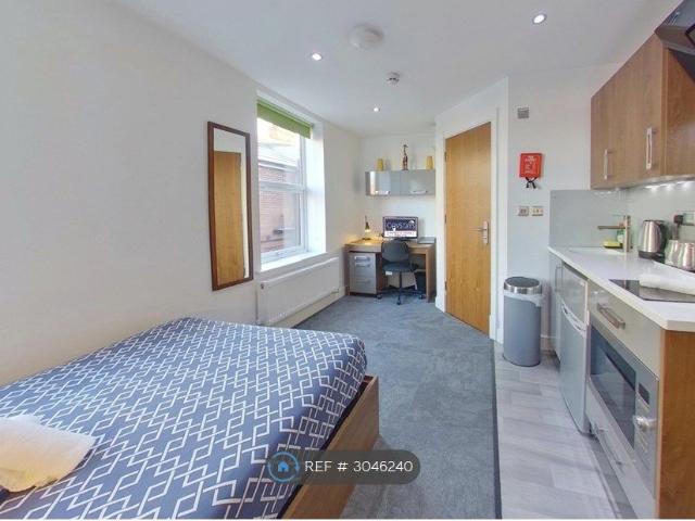 Studio for rent in Spon End, Coventry