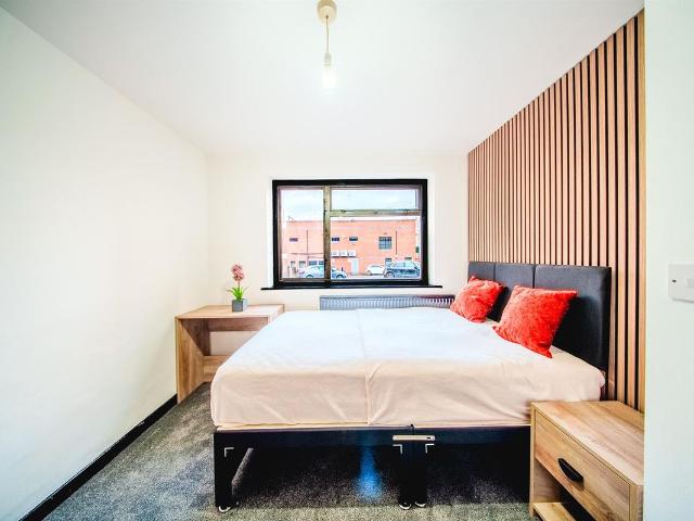 Studio for rent in Spon End, West Midlands
