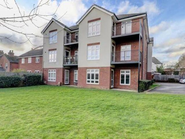 House for sale in Totteridge, Cressex