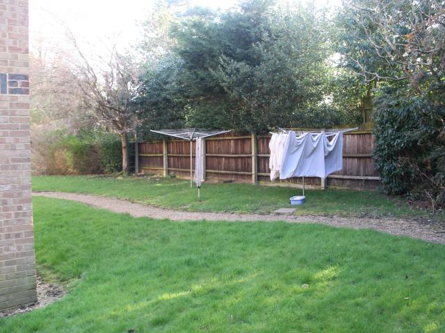 Apartment for rent in Allington, Midway