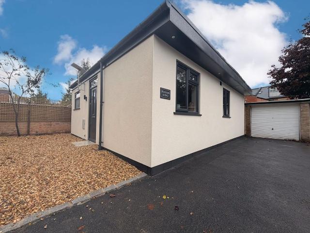 House for rent in Warden Hill, Cheltenham