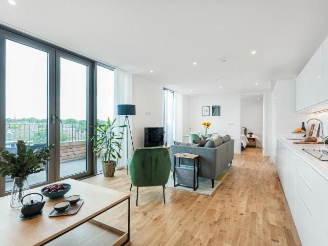 House for rent in Newtown, Reading