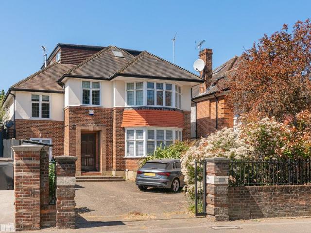 House for rent in North Sheen, Greater London