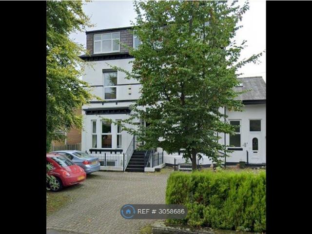 Apartment for rent in Sale, Trafford