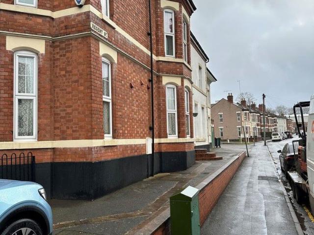 Studio for rent in Coventry, Spon End