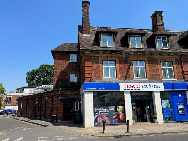 Apartment for rent in Weybridge, Elmbridge