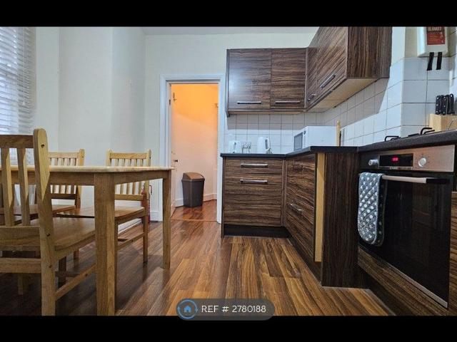 House for rent in Walworth, Greater London