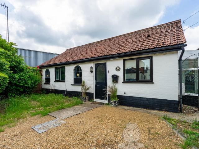 House for rent in Besthorpe, East Tuddenham