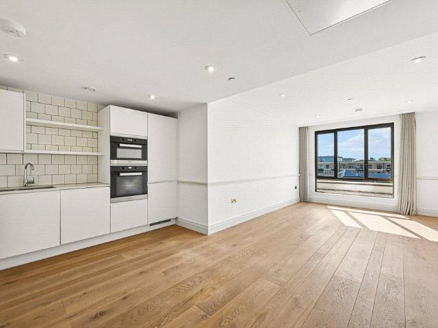 Apartment for rent in Hammersmith, Greater London