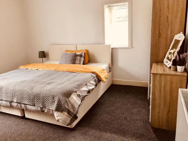 Room for rent in Rose Hill, Burnley
