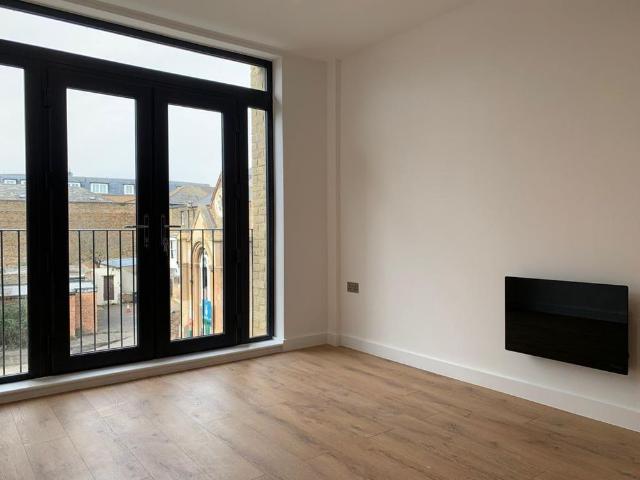 Apartment for rent in East Cliff, Acol