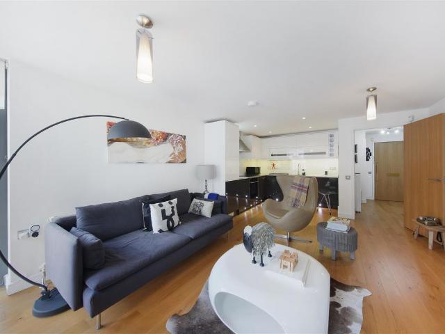 Apartment for rent in Shepherd's Bush, Greater London