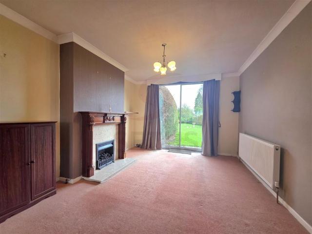 Room for rent in Elmfield, Leicestershire