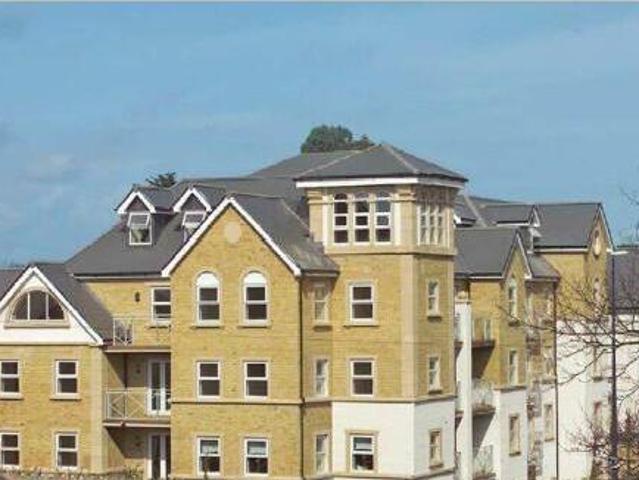 House for sale in Allington, Midway