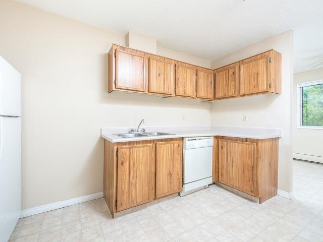 Apartment for rent in Wedgewood, Alberta