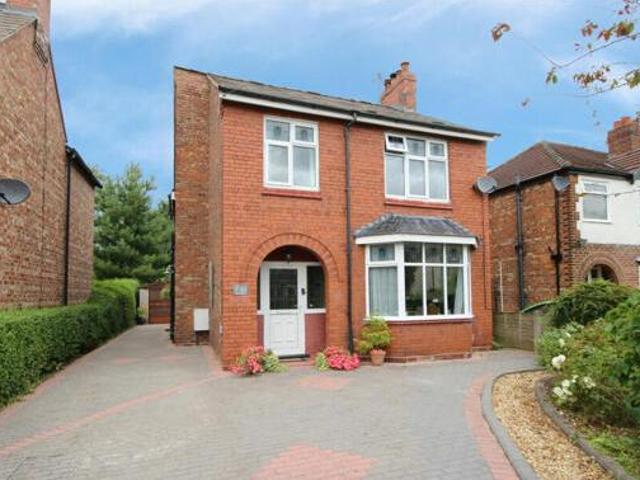 House for sale in Castle, Leftwich
