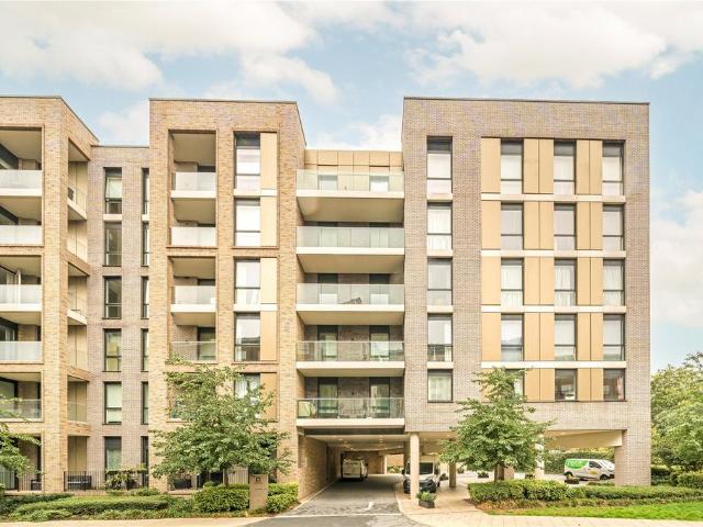 Apartment for rent in Norbiton, Greater London