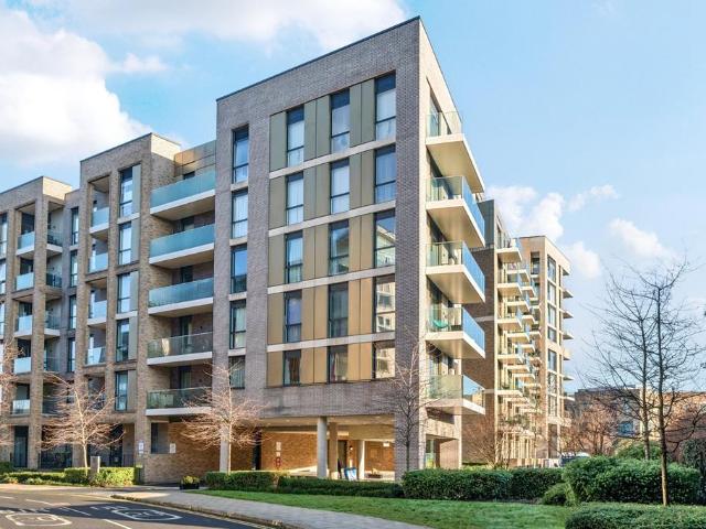 Apartment for rent in Royal Borough of Kingston upon Thames, Greater London