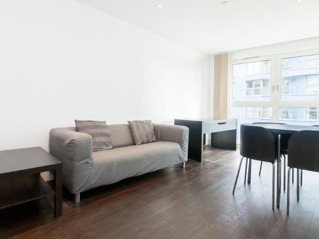 Apartment for rent in Highbury, Greater London