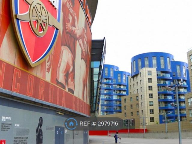Apartment for rent in Highbury, Greater London