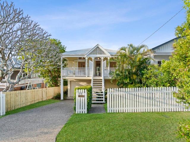 House for sale in Camp Hill, Greater Brisbane