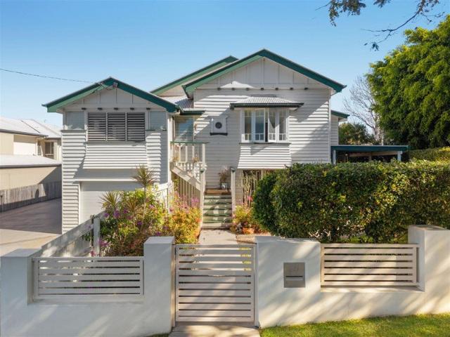 Townhouse for sale in Toombul, Queensland