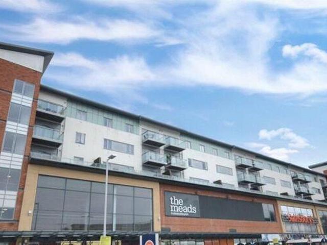 House for sale in Farnborough, Hampshire