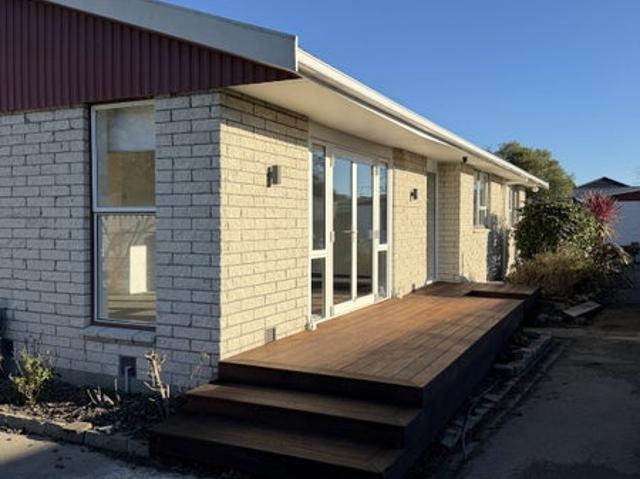 House for rent in Chaslands, Canterbury