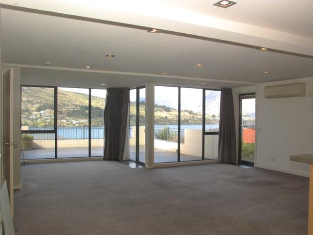 House for rent in Otakou