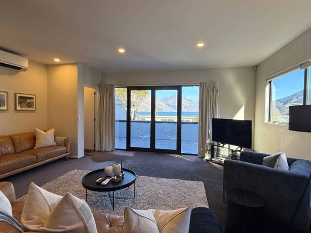 House for rent in Otakou