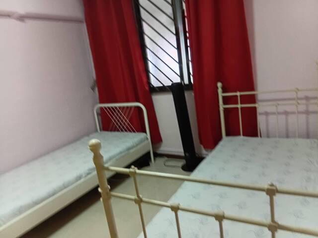 Room for rent in Queenstown, 03 Central South