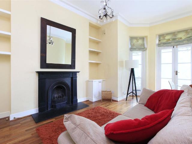 Apartment for rent in Clapham Junction, Greater London