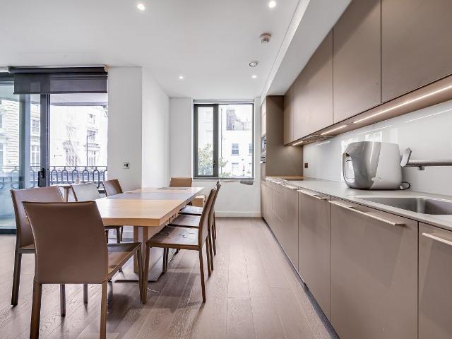 Apartment for rent in Westbourne Green, Greater London