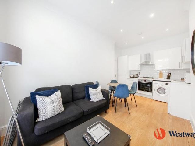 Apartment for rent in Bayswater, Greater London