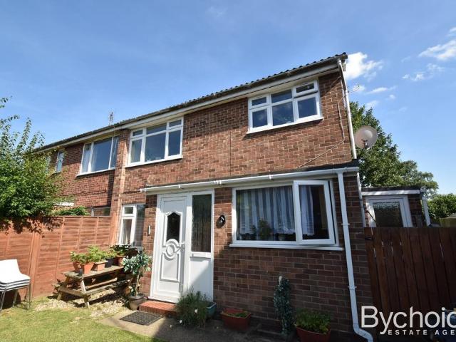 Apartment for rent in Chelmondiston, Suffolk