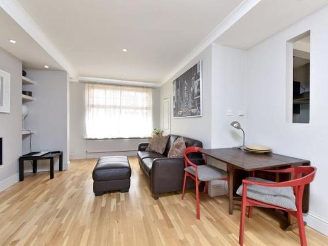 House for rent in Bayswater, Greater London