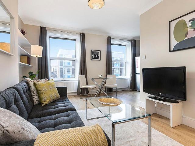 Apartment for rent in Bayswater, Greater London