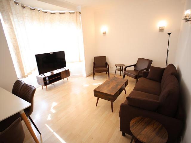 House for rent in Bayswater, Greater London