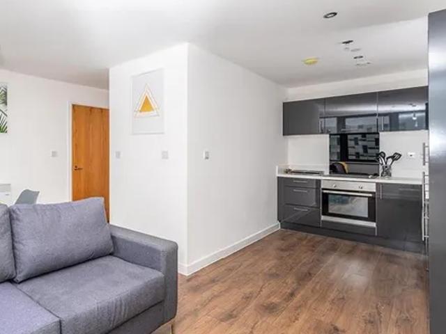 Apartment for rent in Calderstones