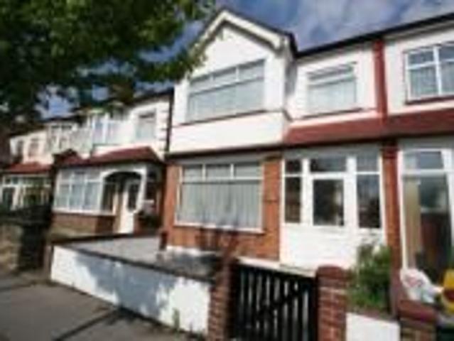 House for rent in London Borough of Croydon, Greater London