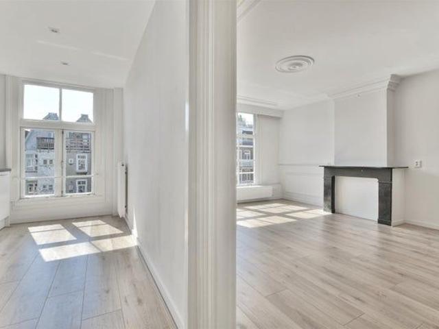 Appartement te huur in Zuid, Amsterdam