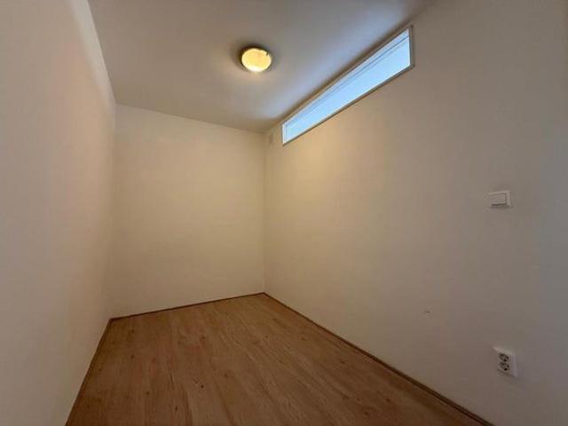 Appartement te huur in Zuid, Amsterdam