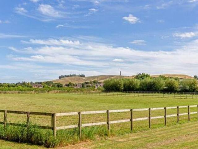 House for sale in Calne