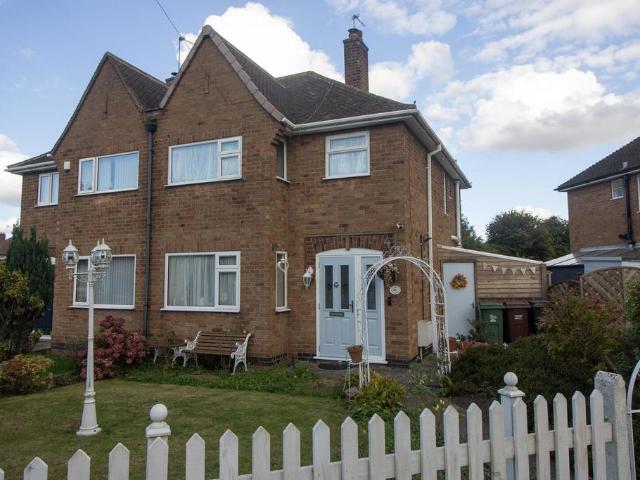 House for rent in Elmfield, Leicestershire