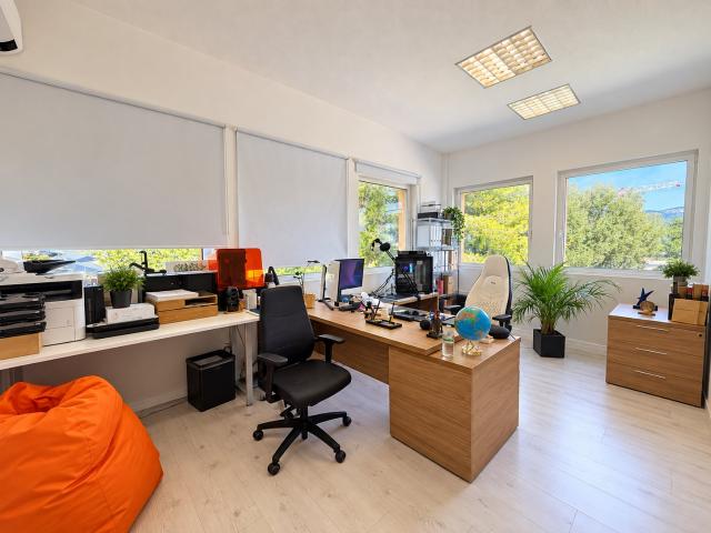 Bureau location à Arrondissement de Toulon, La Seyne-sur-mer