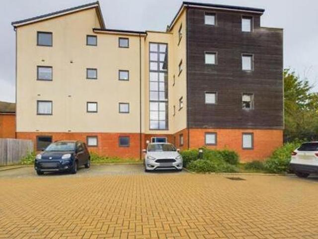 House for sale in Quarrendon, Aylesbury